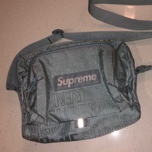 Supreme SS19 Shoulder bag in Blue